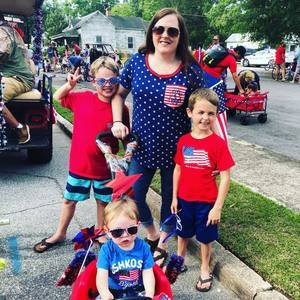 Meet your Posher, Ashley